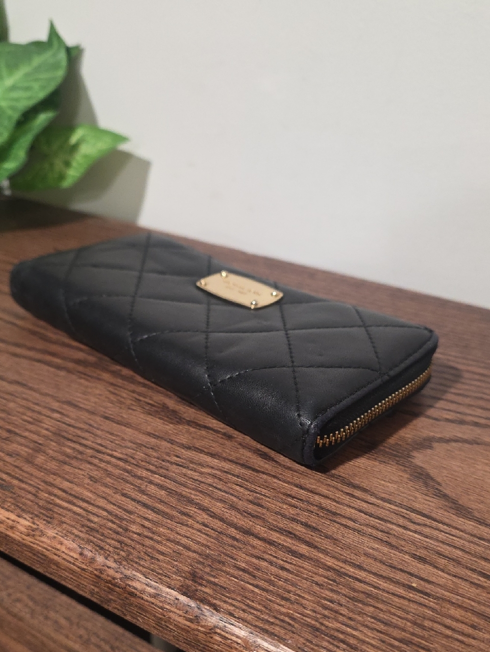 Michael Kors Black Leather Quilted Wallet - Picture 5 of 7